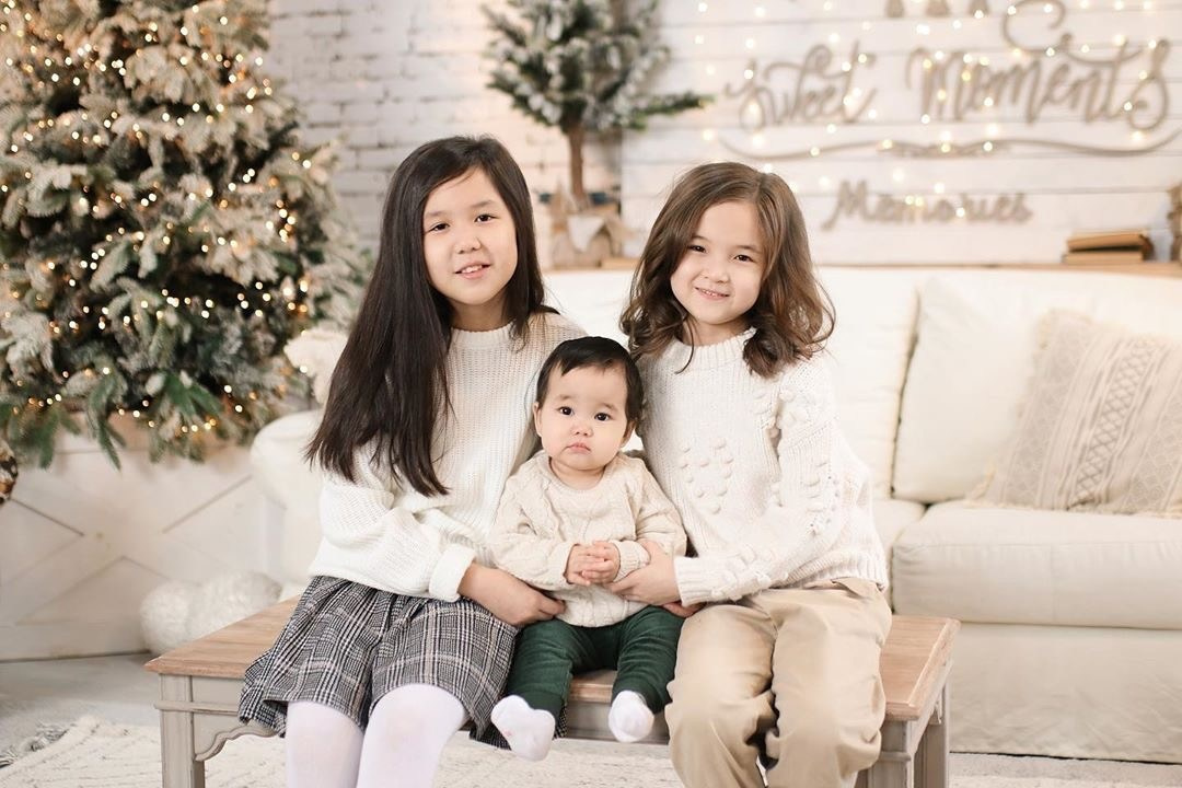 Евгения Ли. Фотостудия Алматы — 2 Stula.Studio | Аренда залов