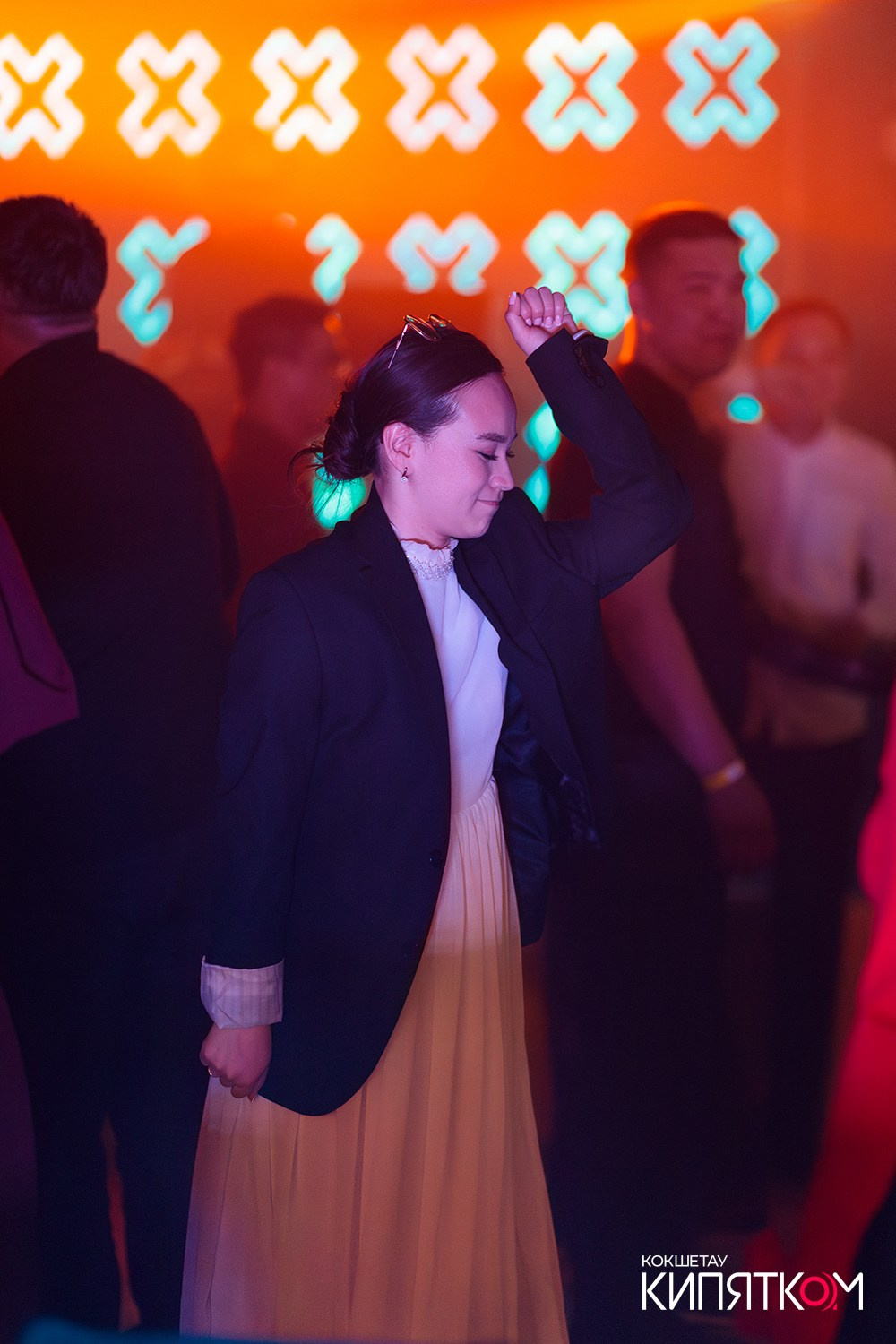 NE BRUKLIN. КИПЯТКОМ КОКШЕТАУ