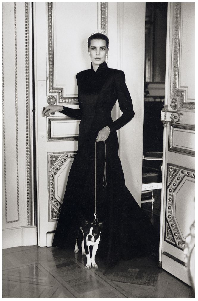 Хельмут Ньютон / Helmut Newton 18+. Женя Красовская | Фотограф | Smm-дизайнер