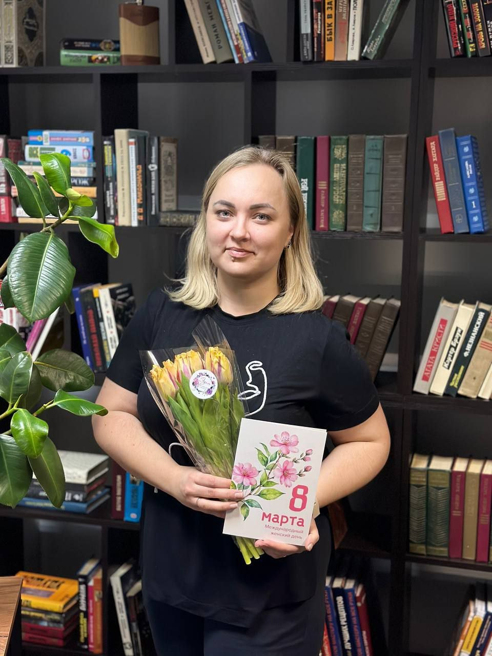 Казанцева Анастасия Сергеевна - пресс-секретарь Женсовета микрорайона Южный на празднике 8 марта.