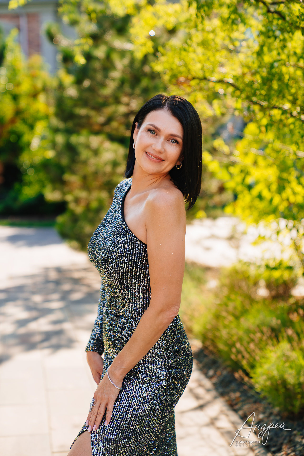 Юбилей Марины. Репортажная фотосъёмка юбилея. Фотограф А. Сайфутдинов. Свадебный и семейный фотограф в Ростове-на-Дону. Андрей Сайфутдинов