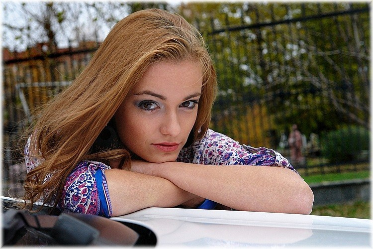 ДЕВУШКИ И АВТО. Фотограф для маркетплейсов Михаил Бове