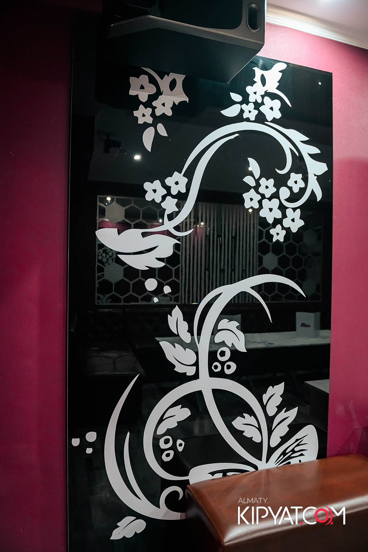 Рояль Cosmo. КИПЯТКОМ АЛМАТЫ!