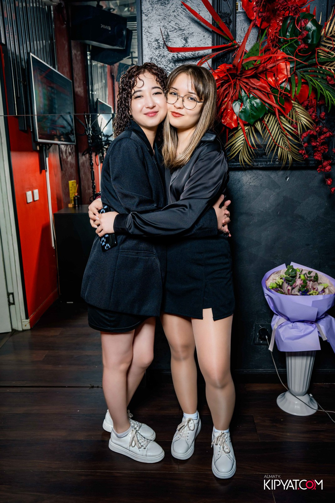 УХО И МЕДВЕДЬ НА САИНА. КИПЯТКОМ АЛМАТЫ!