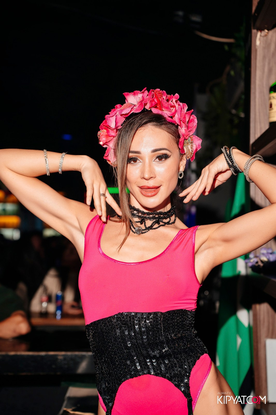 UYAT EMES BAR. КИПЯТКОМ АЛМАТЫ!