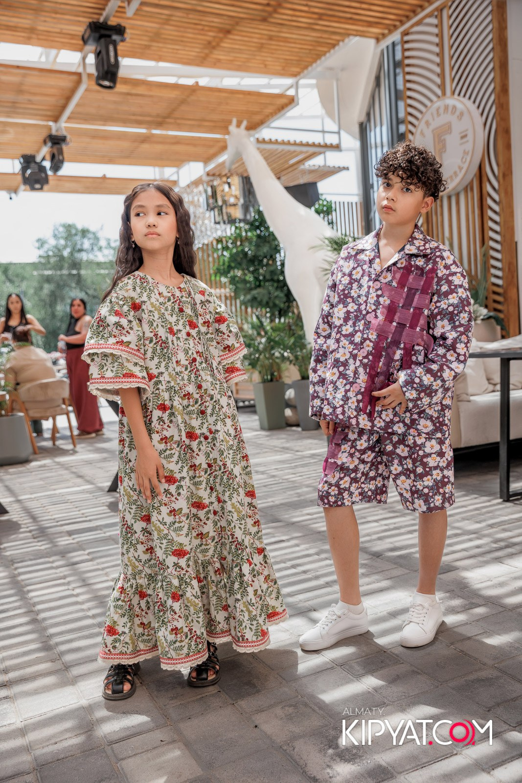 PROM KIDS FASHION SHOW. КИПЯТКОМ АЛМАТЫ!