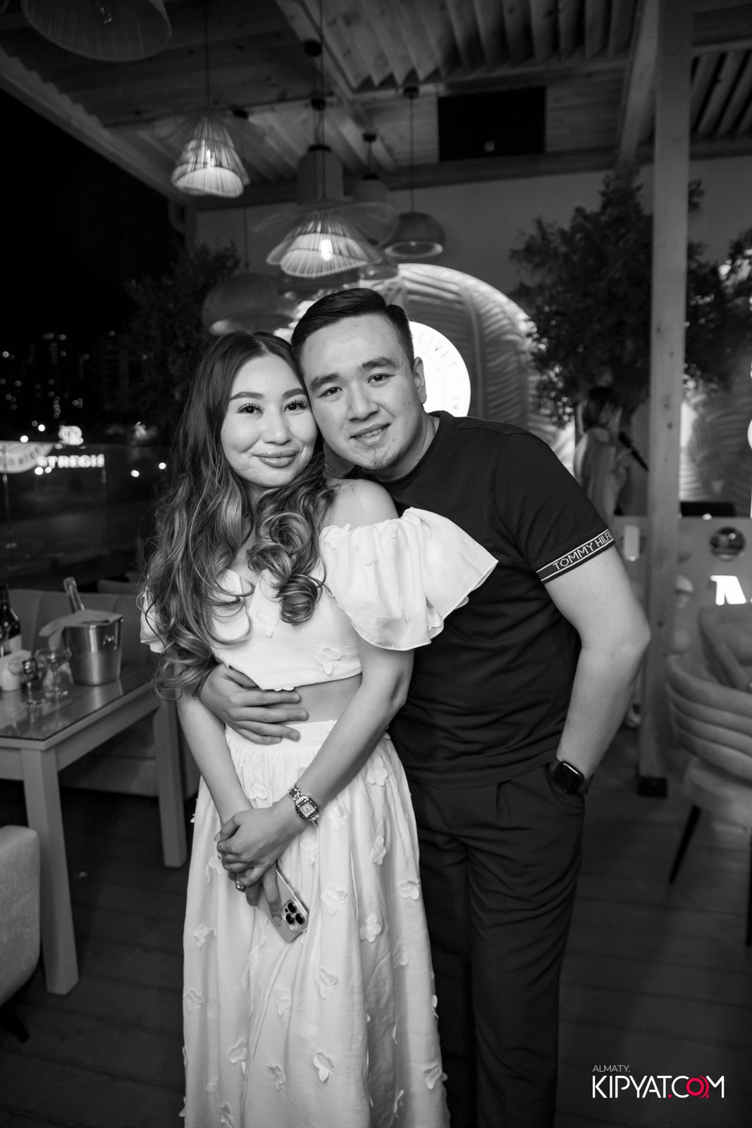 MOOD BAR & TERRACE. КИПЯТКОМ АЛМАТЫ!