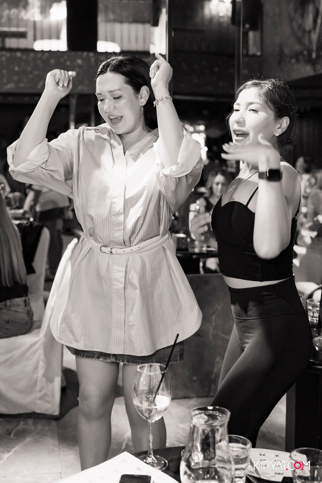 МУЗЫКАЛЬНОЕ ЛОТО В HIT RETRO. КИПЯТКОМ АЛМАТЫ!