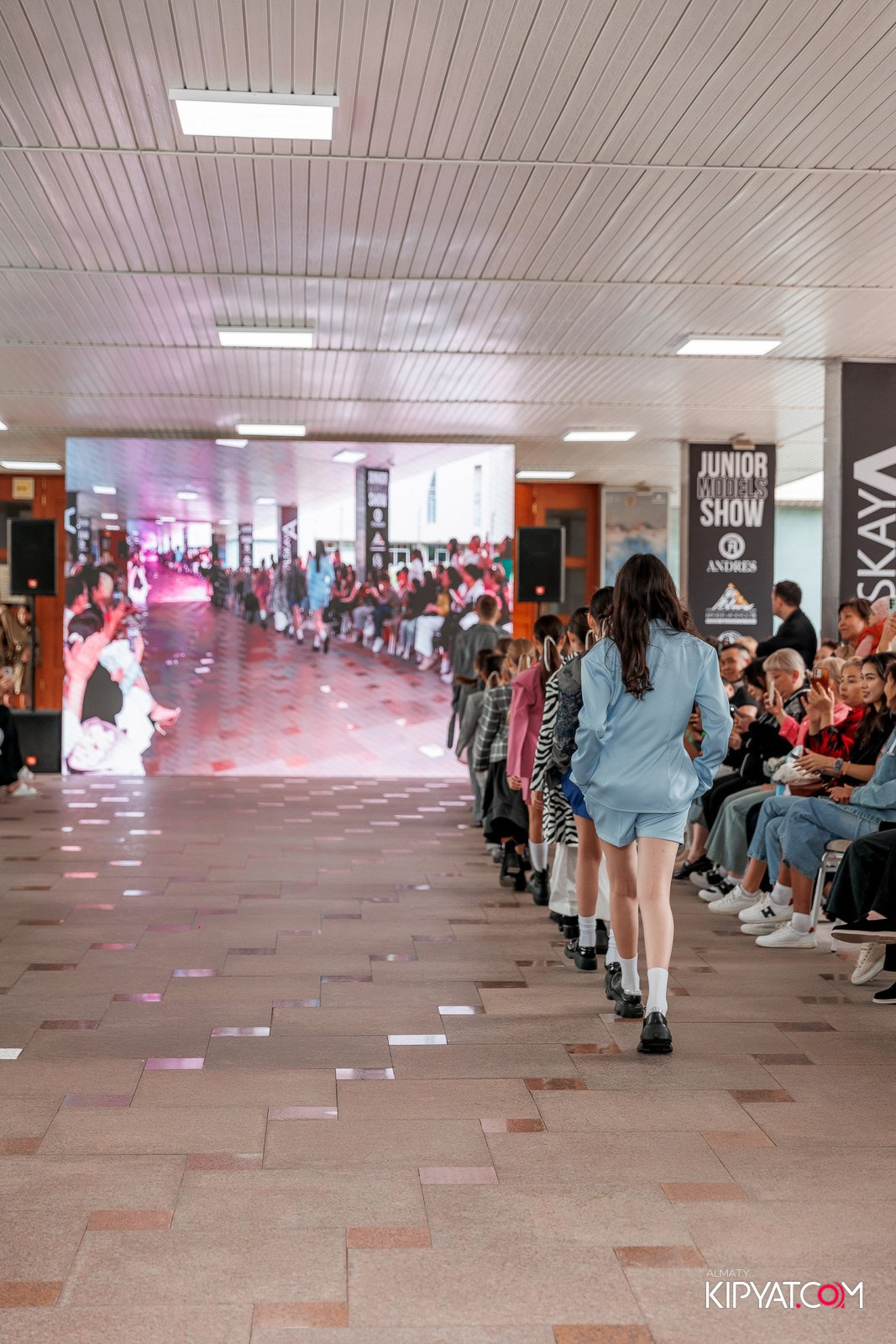 JUNIOR FASHION SHOW. КИПЯТКОМ АЛМАТЫ!