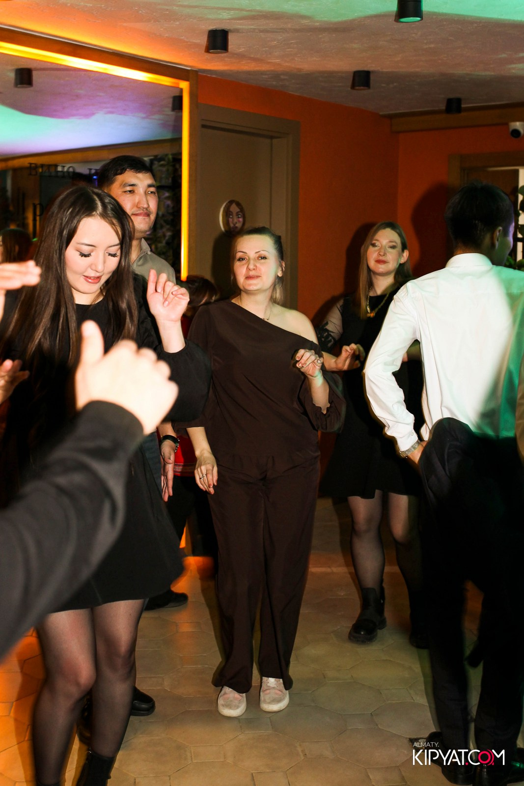 MODI RESTORANCHIK. КИПЯТКОМ АЛМАТЫ! Фотосъемка мероприятий в Алматы