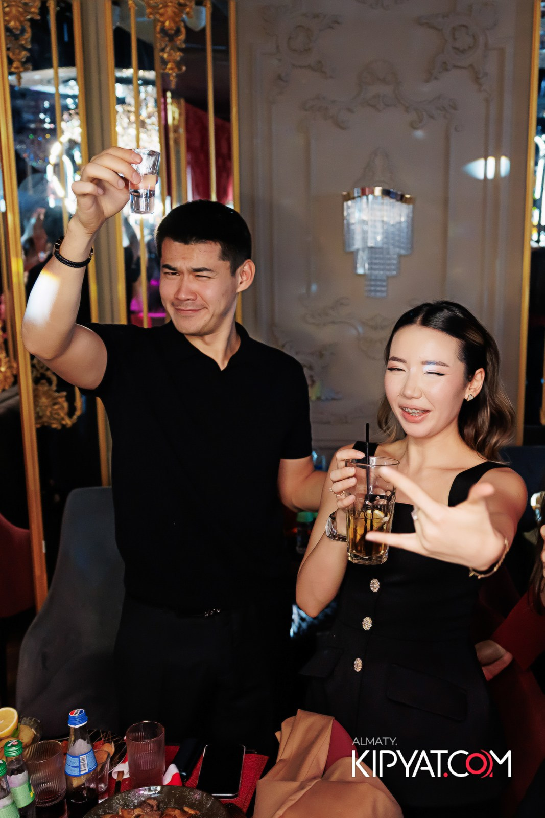 ЗАЯ, НА БИС. КИПЯТКОМ АЛМАТЫ!