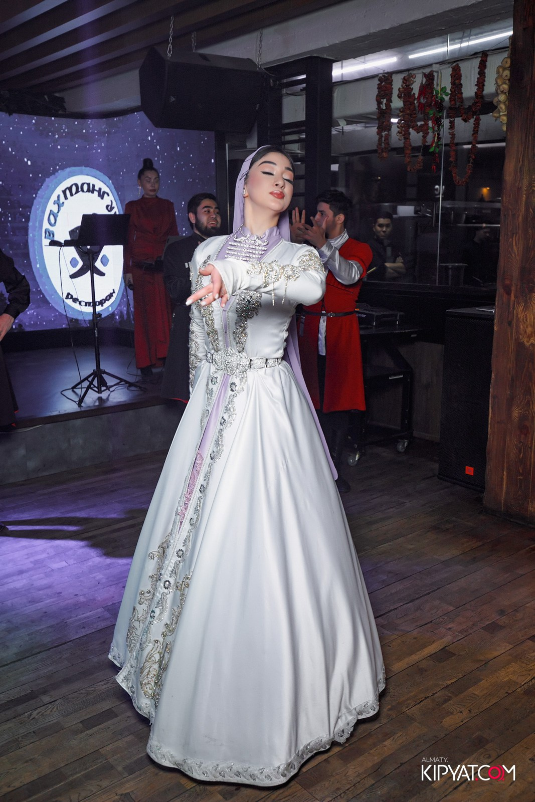 ВАХТАНГУРИ. КИПЯТКОМ АЛМАТЫ!