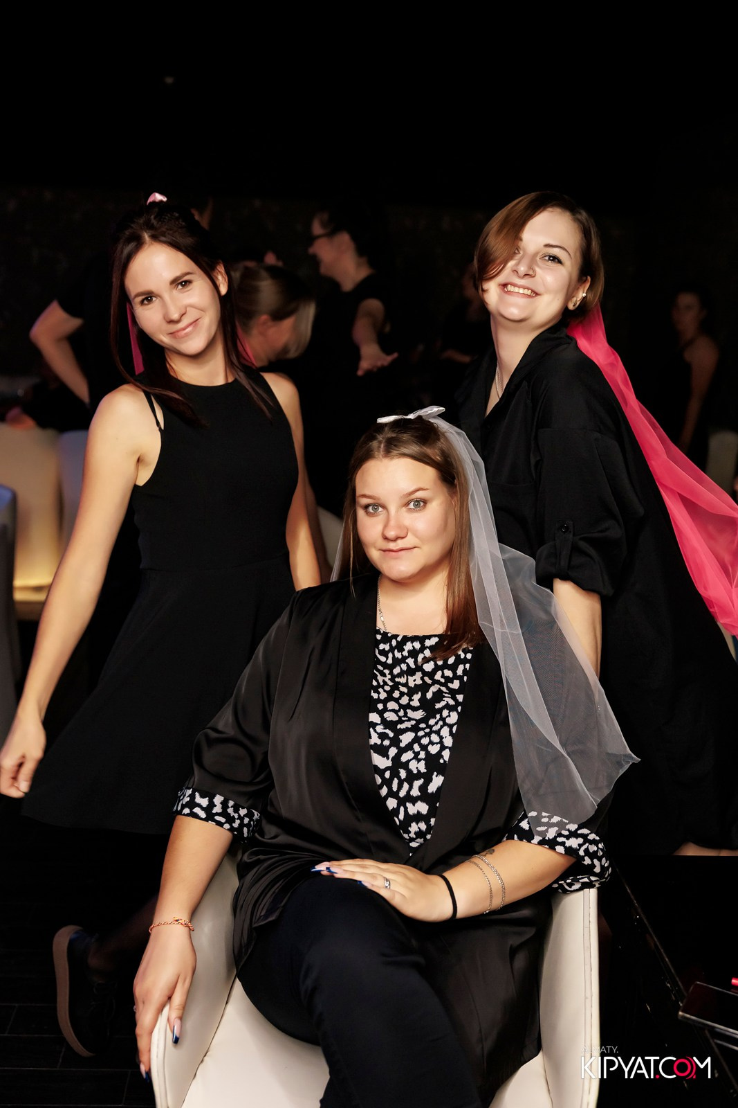 МУЗЫКАЛЬНОЕ ЛОТО В HIT RETRO. КИПЯТКОМ АЛМАТЫ!