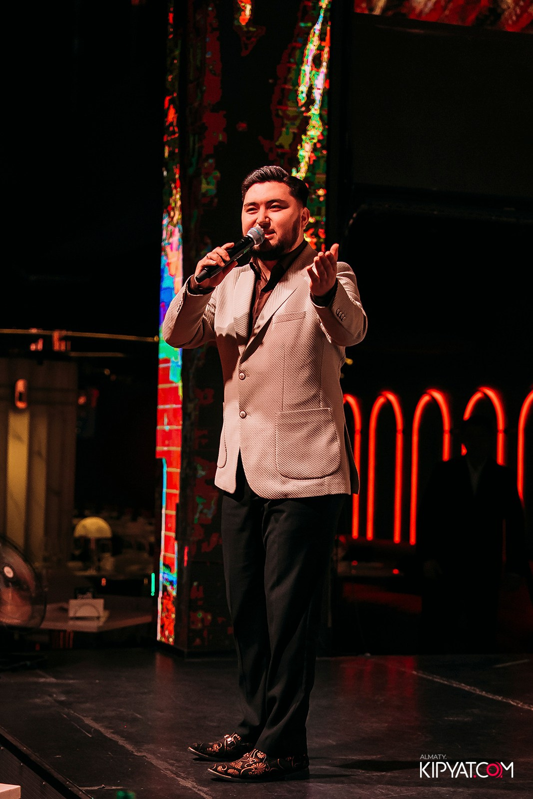 QUEEN. КИПЯТКОМ АЛМАТЫ!