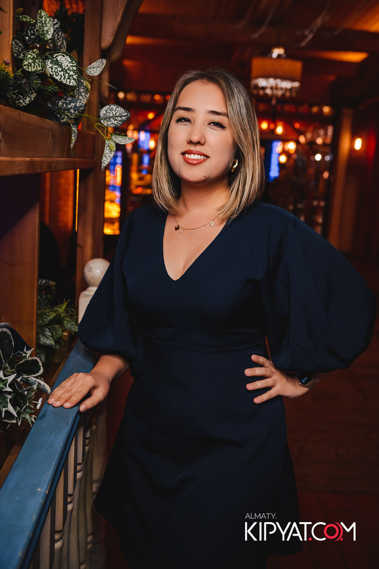 ГРУЗИНСКИЙ ДВОР НА КАБАНБАЙ БАТЫРА. КИПЯТКОМ АЛМАТЫ!