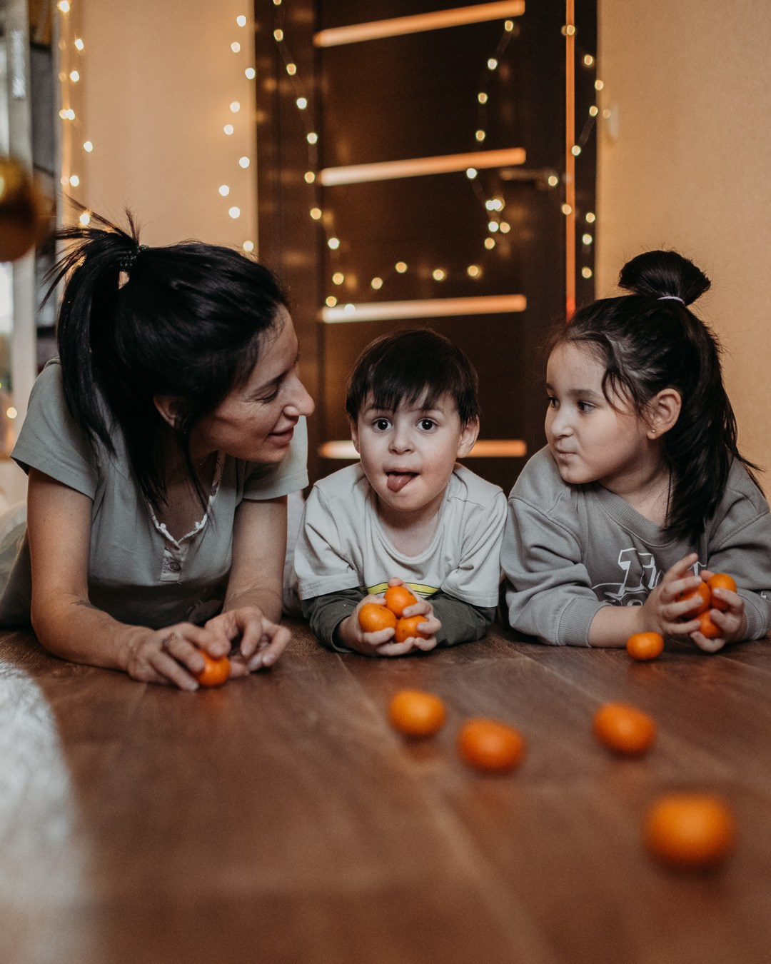 Новогодняя: Рита, Тигран и Регина. Фотограф г. Хабаровск