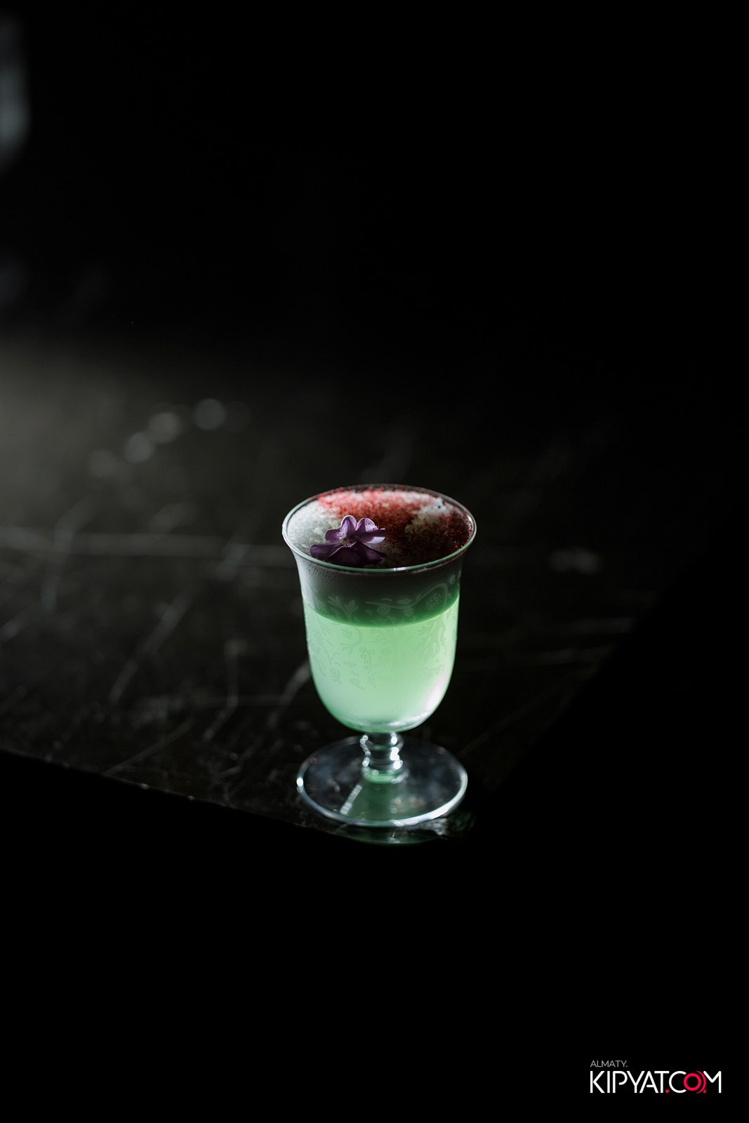 FRIENDS BAR & TERRACE. КИПЯТКОМ АЛМАТЫ! Фотосъемка мероприятий в Алматы
