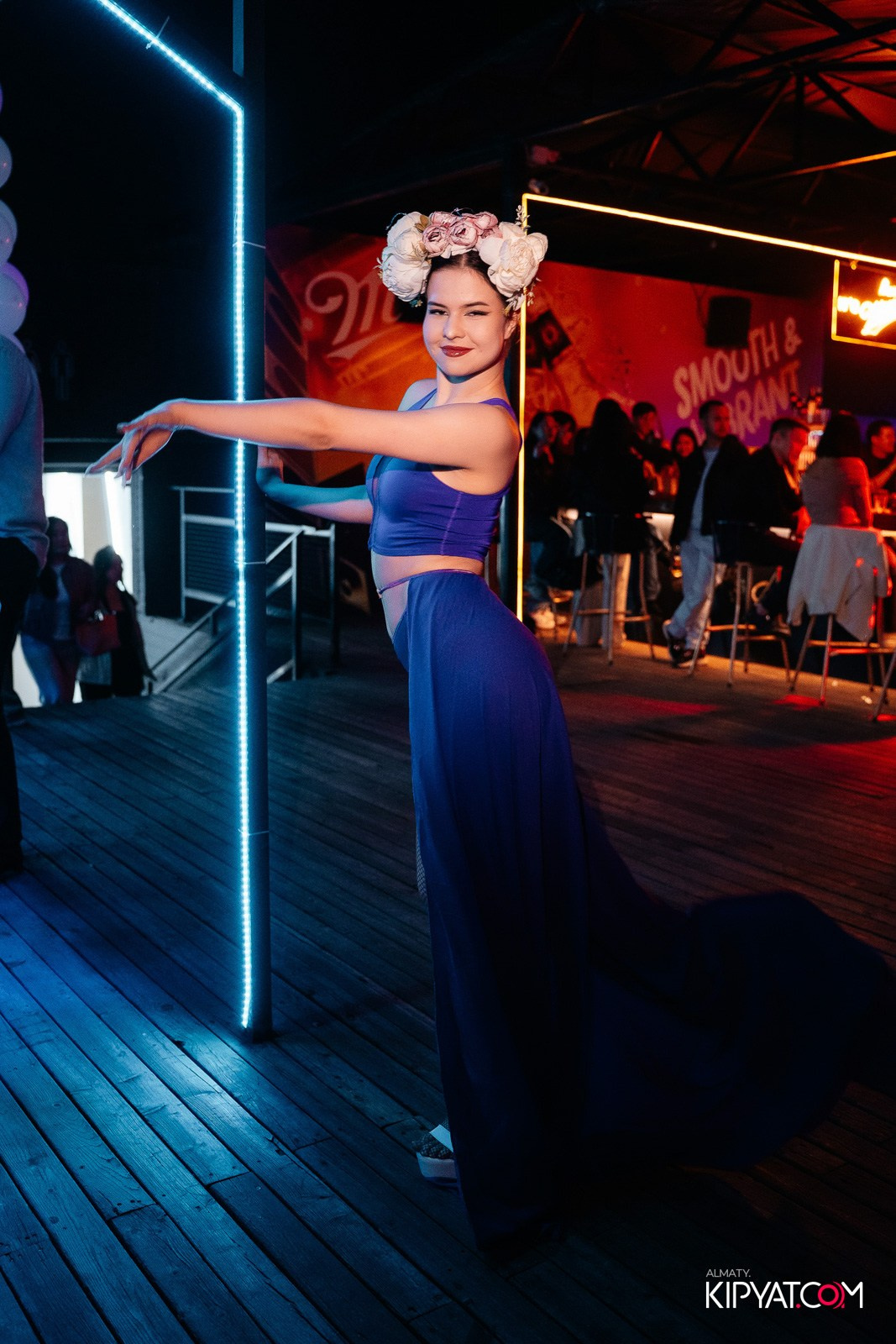 SKY BAR. КИПЯТКОМ АЛМАТЫ!