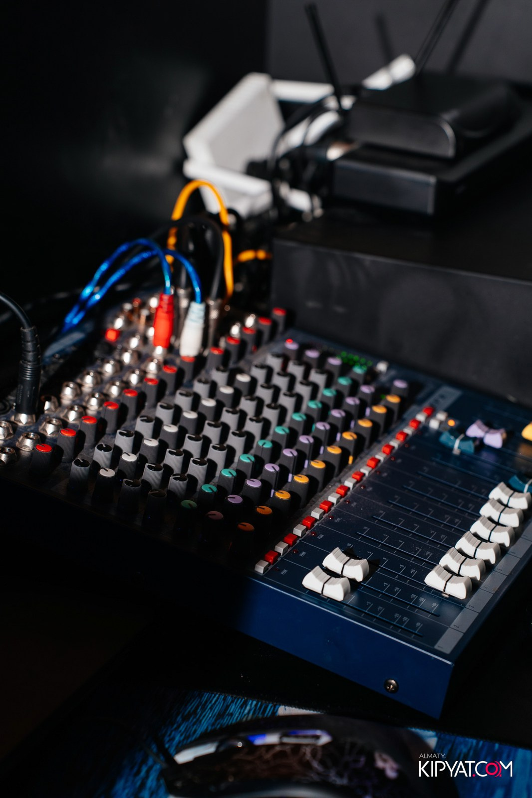 УХО И МЕДВЕДЬ НА ГАГАРИНА. КИПЯТКОМ АЛМАТЫ!