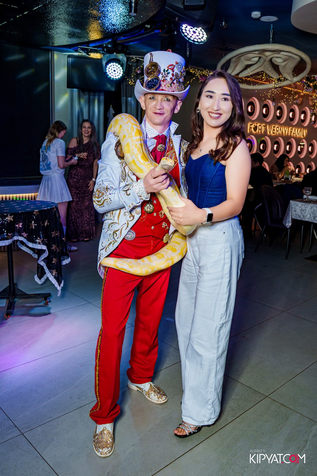 FORT VERNYI. КИПЯТКОМ АЛМАТЫ!