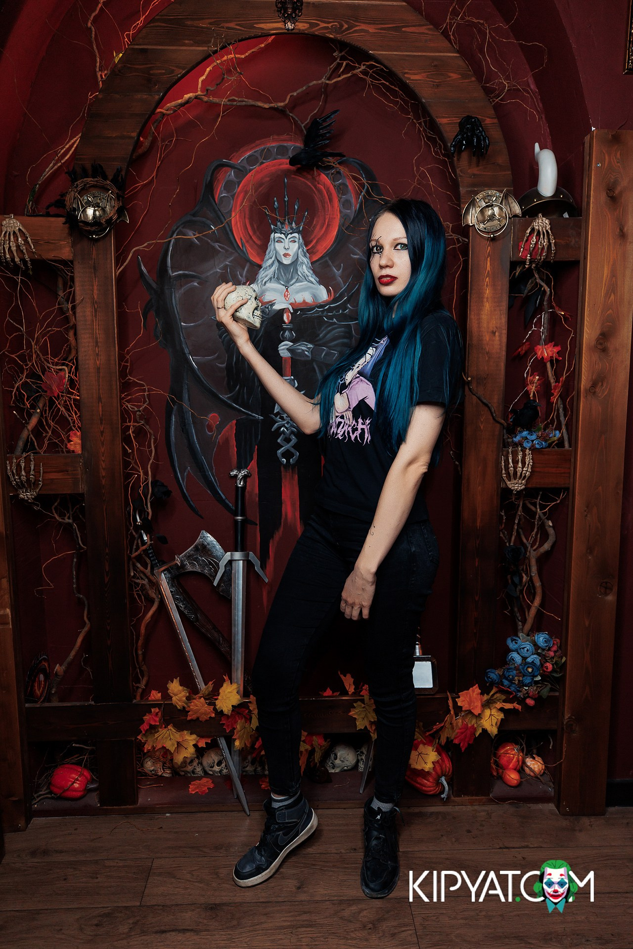 QUEEN OF THE DARKNESS. КИПЯТКОМ АЛМАТЫ!