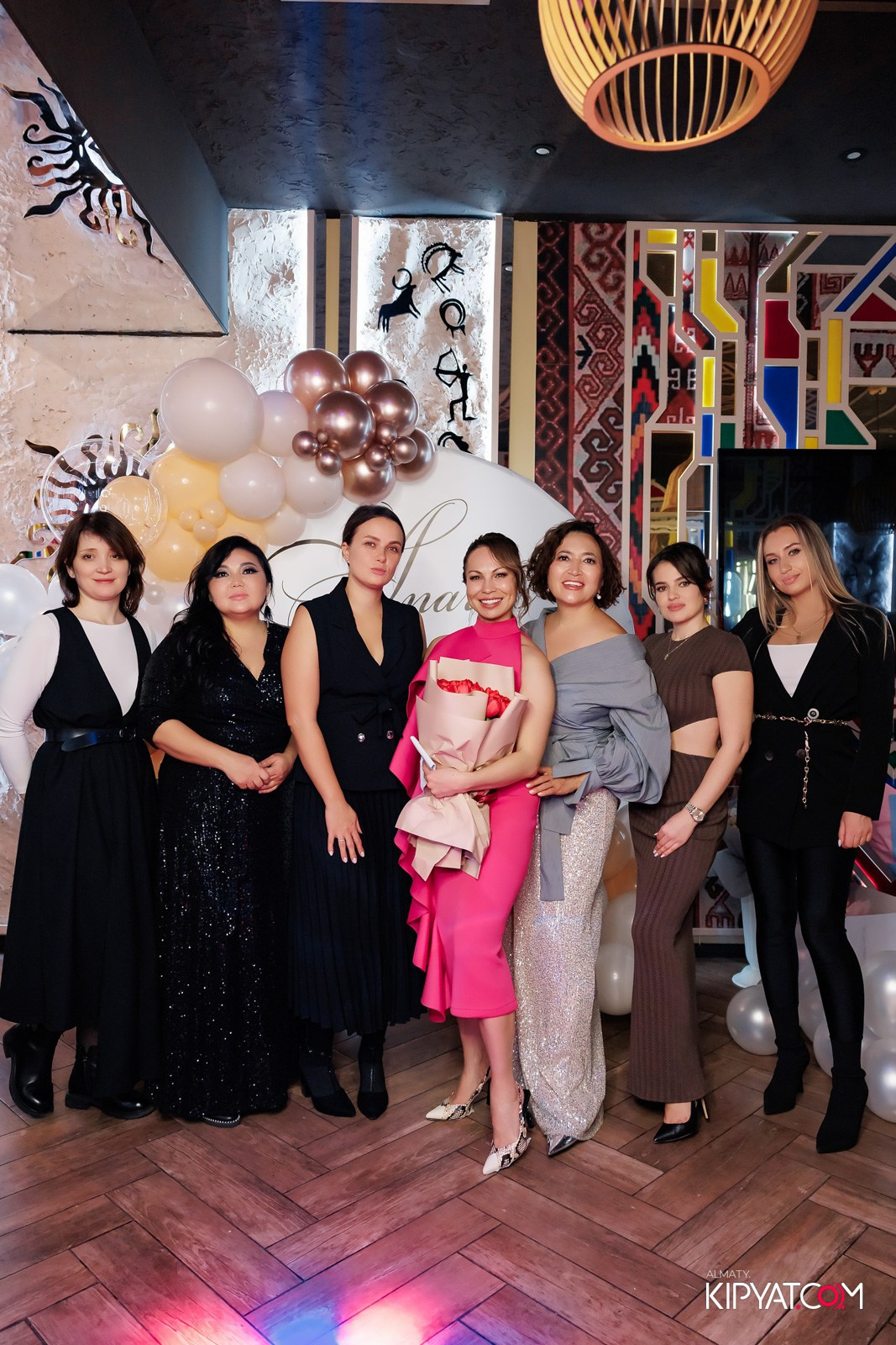 ЗАЯ, НА БИС. КИПЯТКОМ АЛМАТЫ!