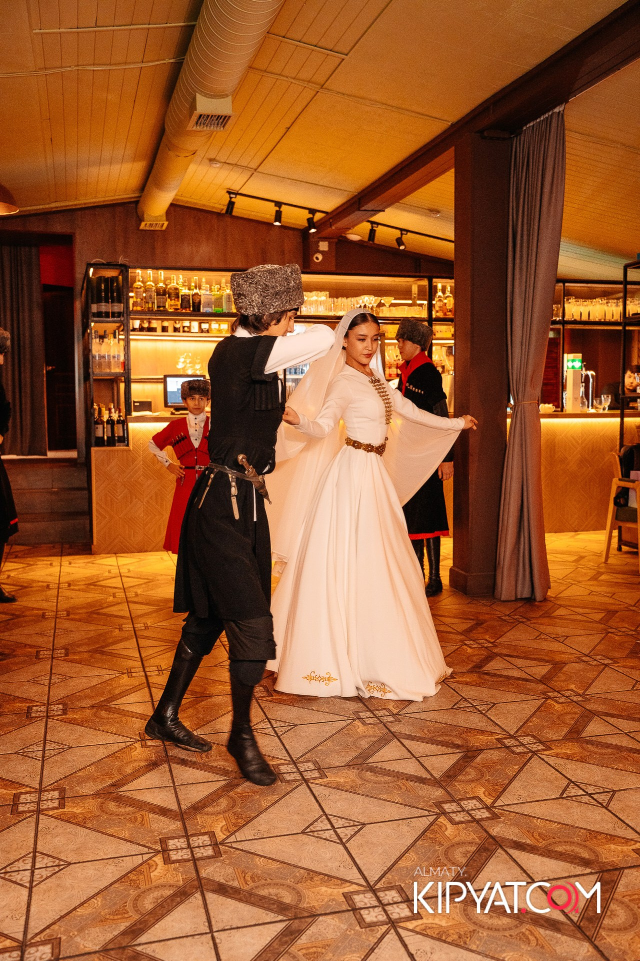 РЕСТОРАН МЦХЕТА. КИПЯТКОМ АЛМАТЫ!