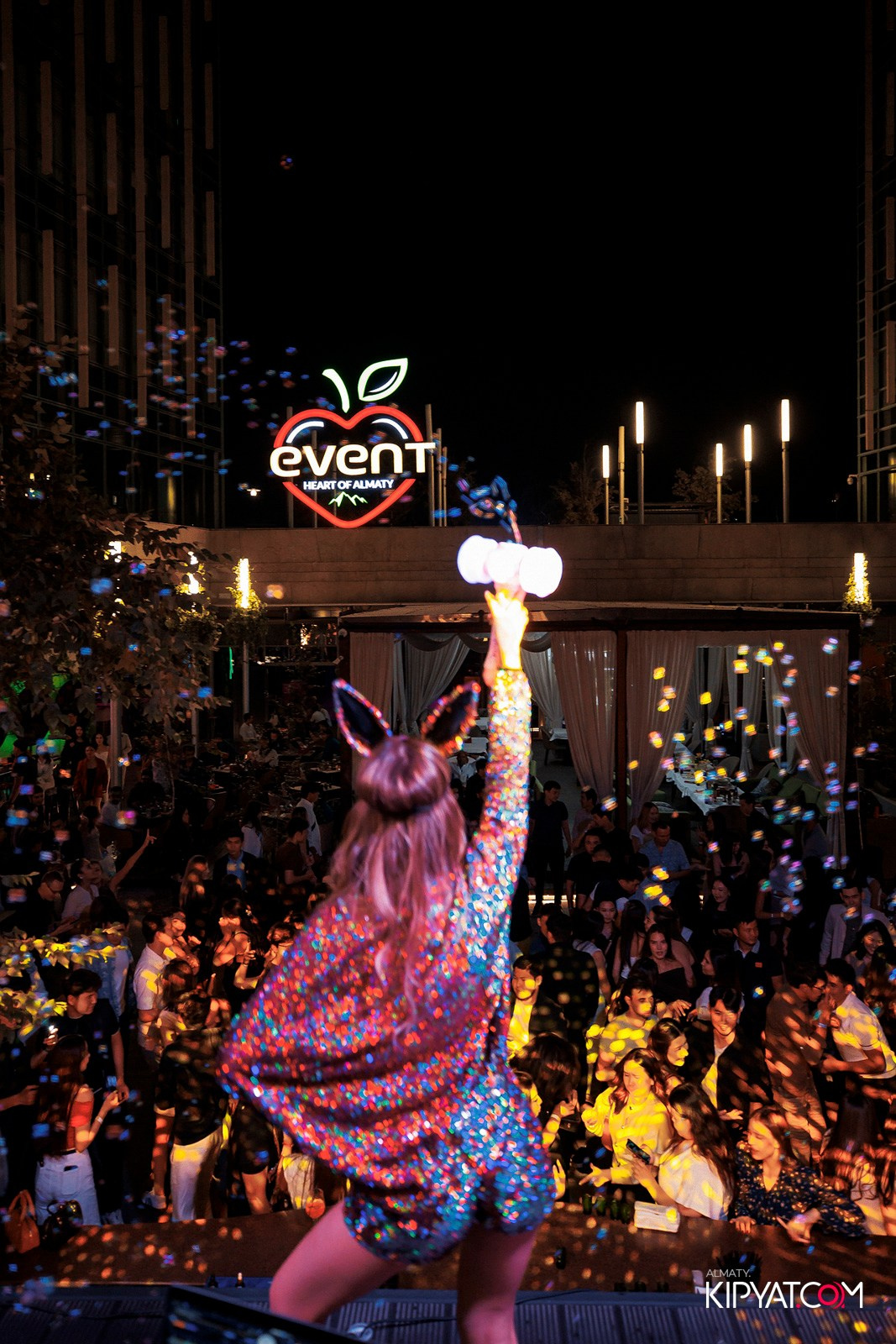 EVENT BAR. КИПЯТКОМ АЛМАТЫ!