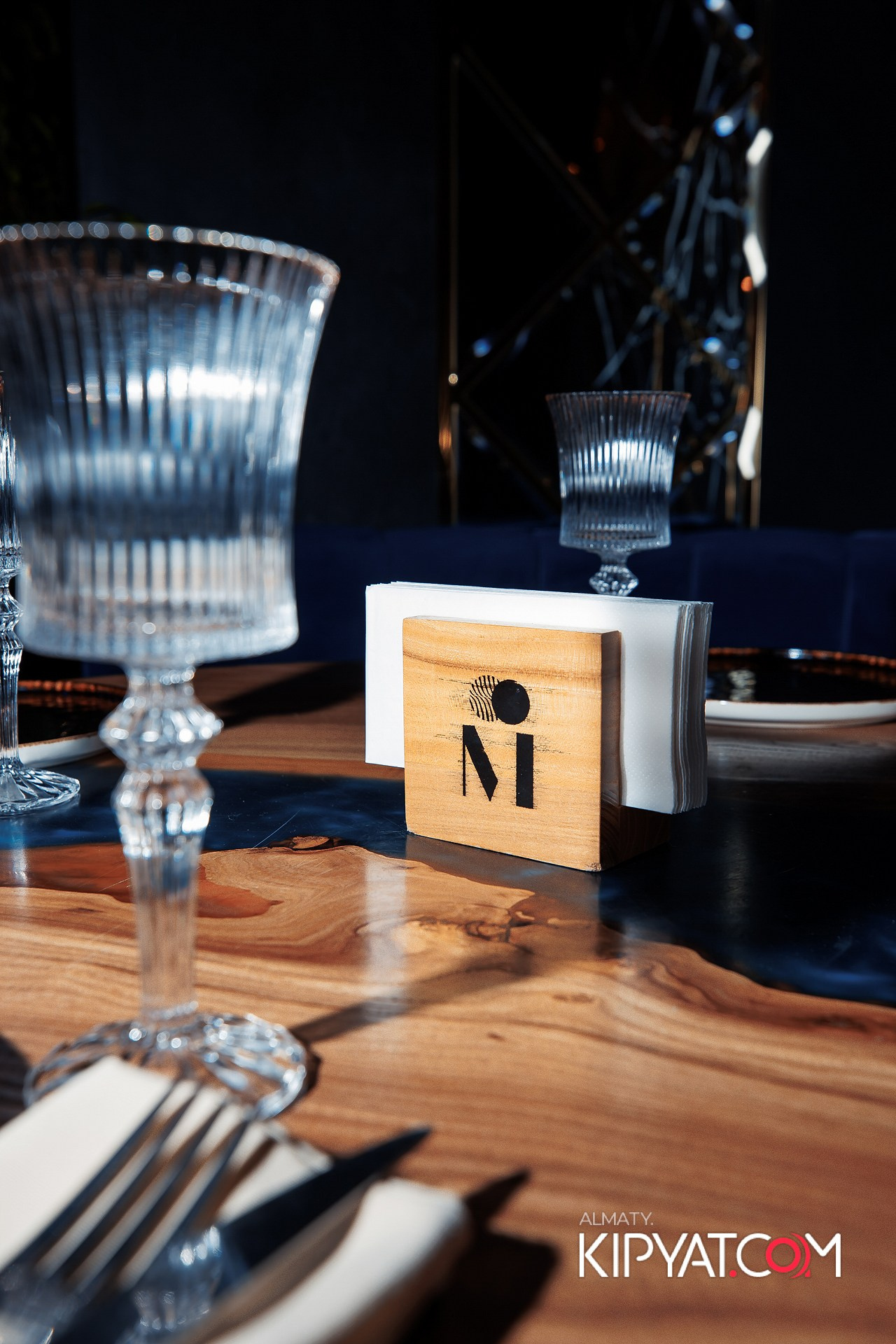 MOOD BAR & TERRACE. КИПЯТКОМ АЛМАТЫ!