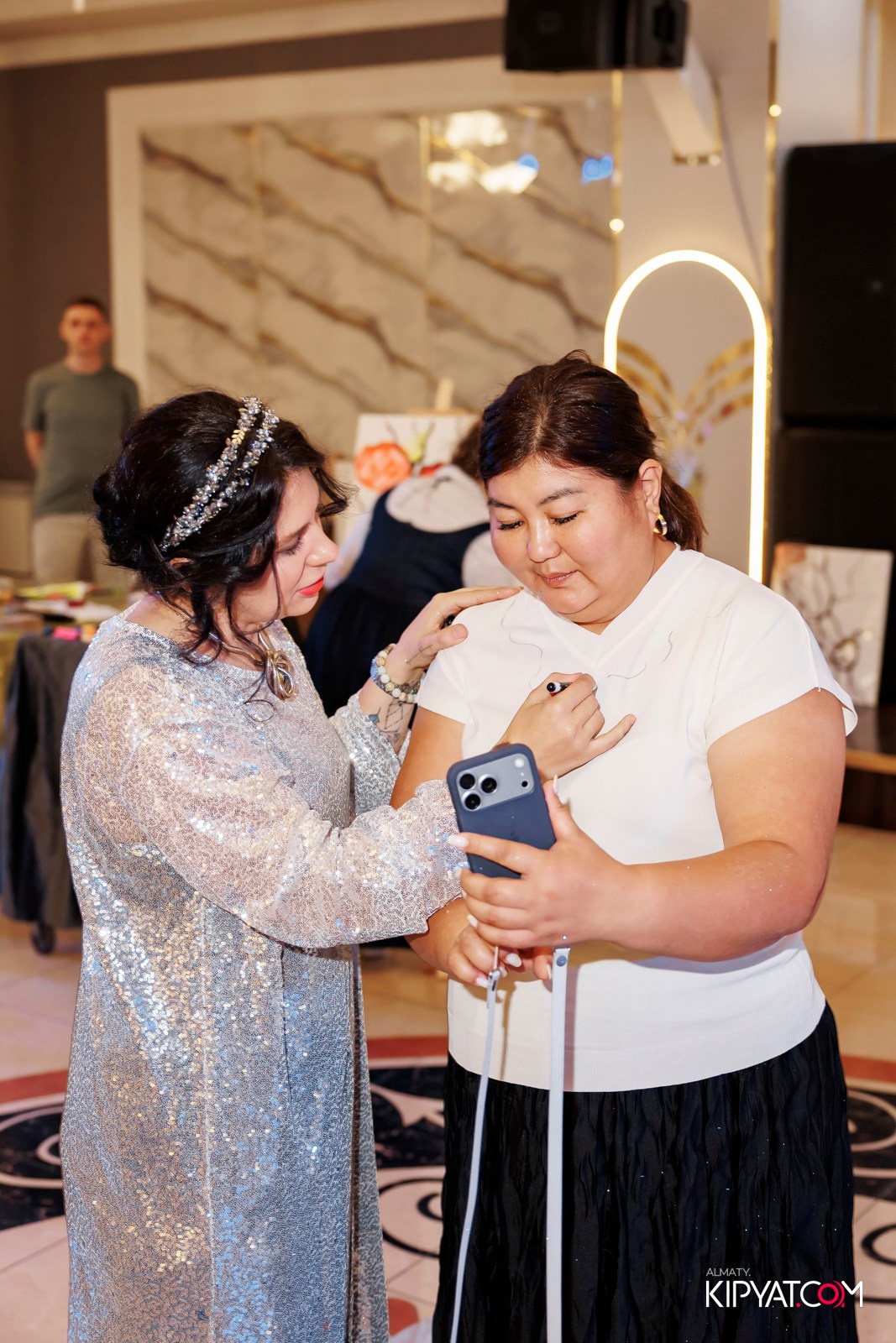 ФЕСТИВАЛЬ НЕЙРОГРАФИКИ НЕЙРОГОЛОС. КАК Я ЗВУЧУ ВО ВСЕЛЕННОЙ. КИПЯТКОМ АЛМАТЫ! Фотосъемка мероприятий в Алматы