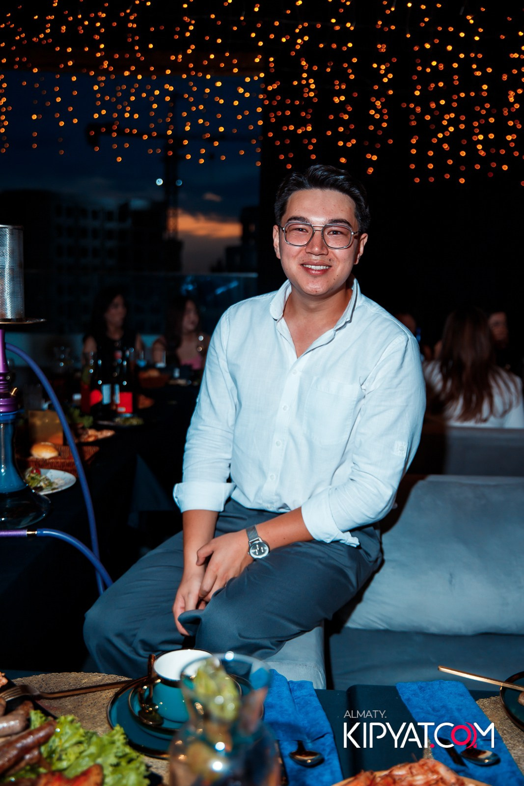 OBLAKO LOUNGE BAR. КИПЯТКОМ АЛМАТЫ!