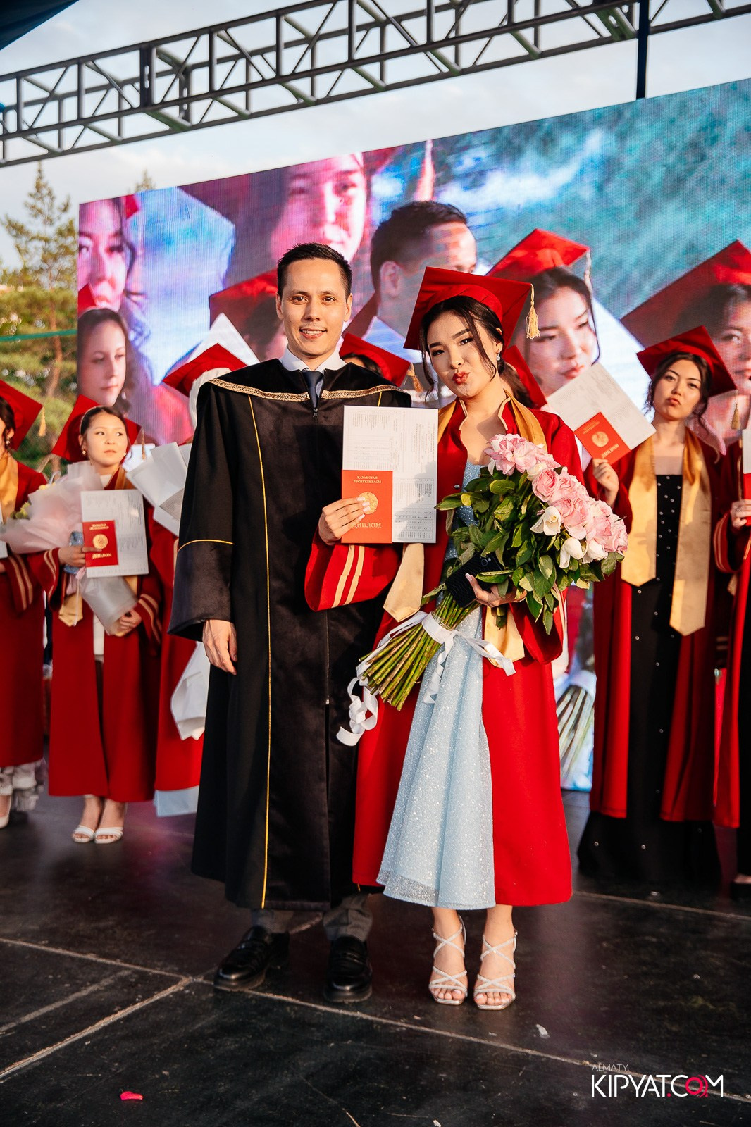 ВРУЧЕНИЕ ДИПЛОМОВ — НАРХОЗ КОЛЛЕДЖ. Part 4. КИПЯТКОМ АЛМАТЫ!