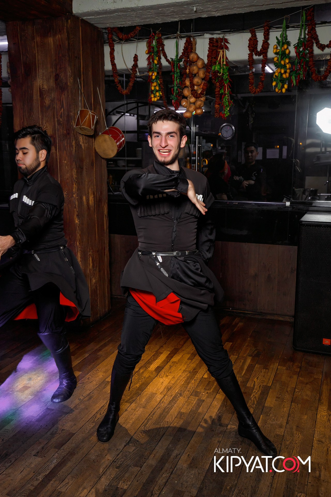 ВАХТАНГУРИ. КИПЯТКОМ АЛМАТЫ!