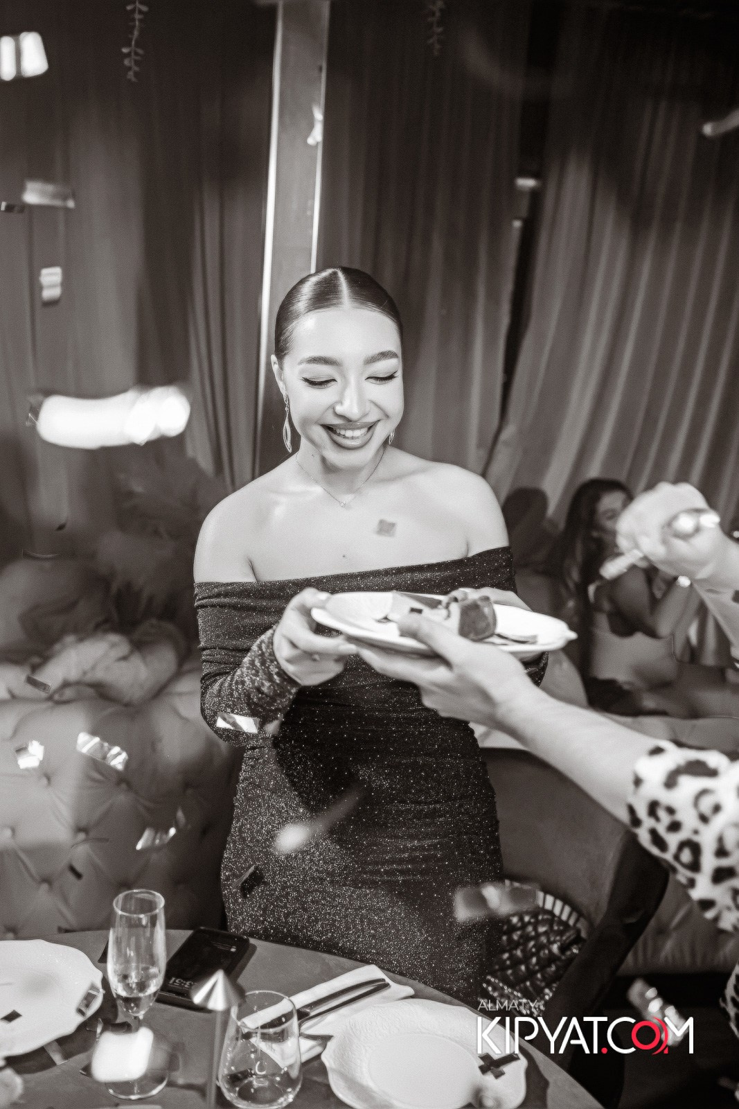 PATRIKI RESTAURANT. КИПЯТКОМ АЛМАТЫ!