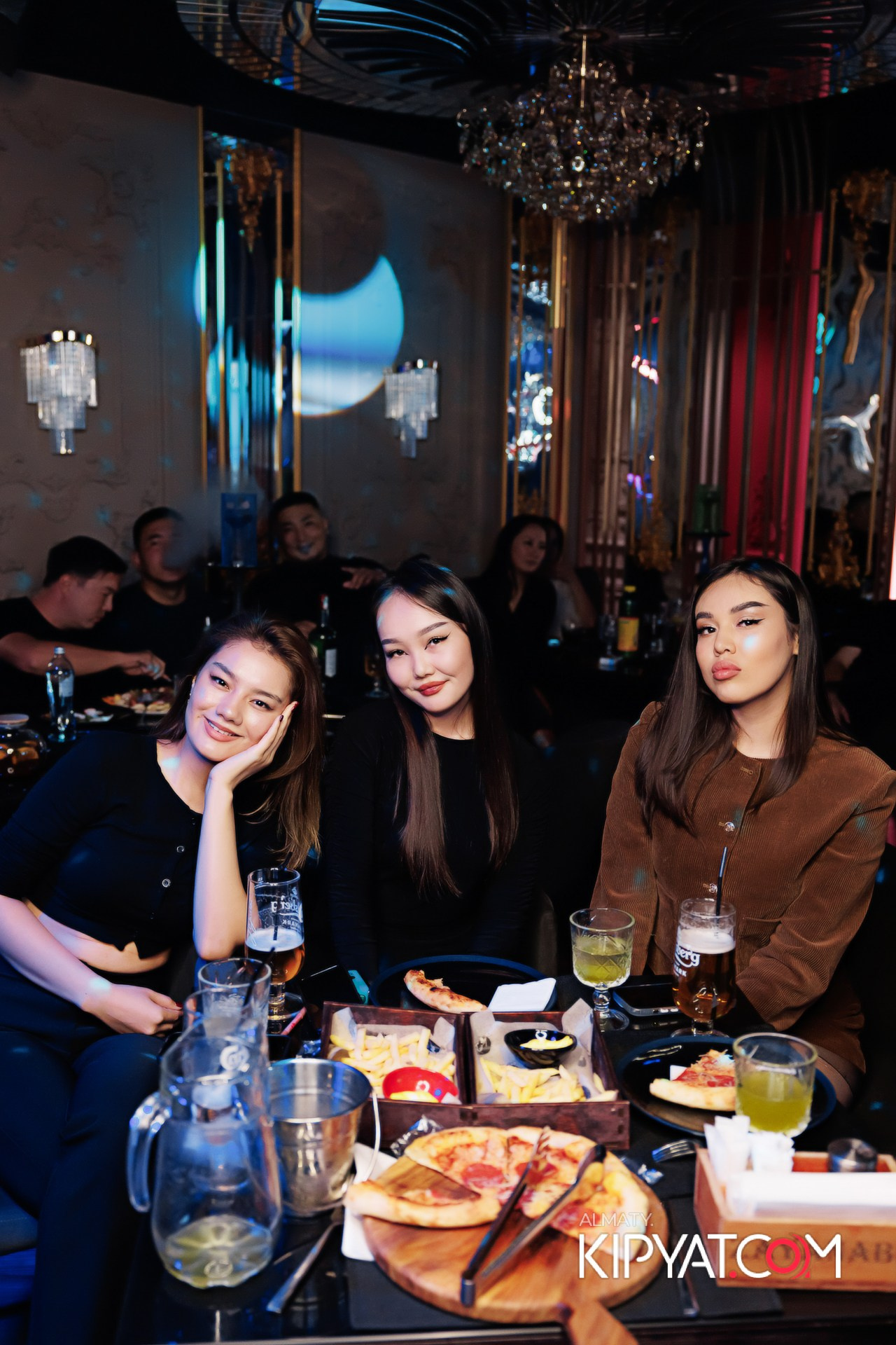 ЗАЯ НА БИС!. КИПЯТКОМ АЛМАТЫ!