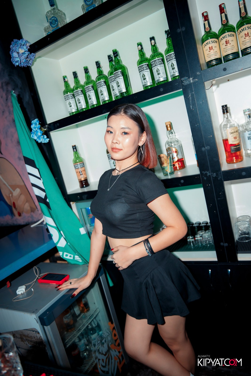 UYAT EMES BAR. КИПЯТКОМ АЛМАТЫ!