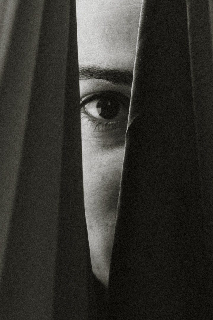 Женская психологическая съёмка в лесу. Фотоведьма Дарья Нечинская