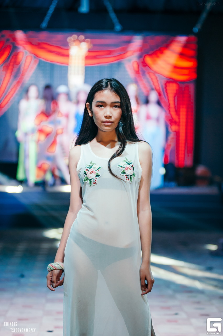 Fashion shows (показы). Модельное агентство ART PODIUM ULAN-UDE