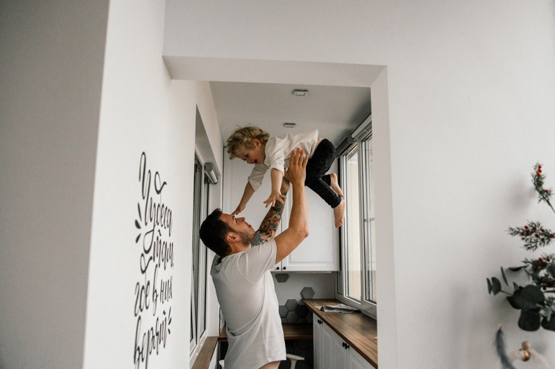 Семейная фотосессия в Краснодарской квартире. Свадебный, репортажный фотограф Дмитрий Макарченко