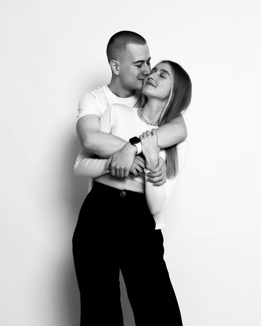 Реальные фотографии наших гостей. Фотостудия самообслуживания. Студия без фотографа в Твери