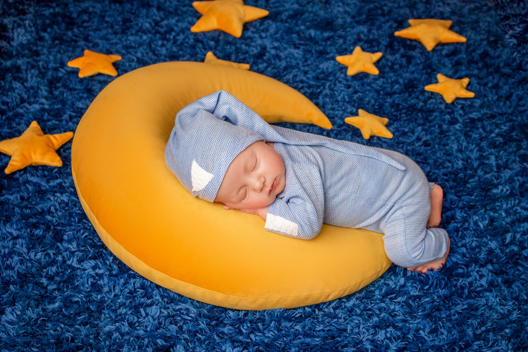 Новорожденные малыши. Фотограф новорожденных Череповец Вологда Татьяна Куликова