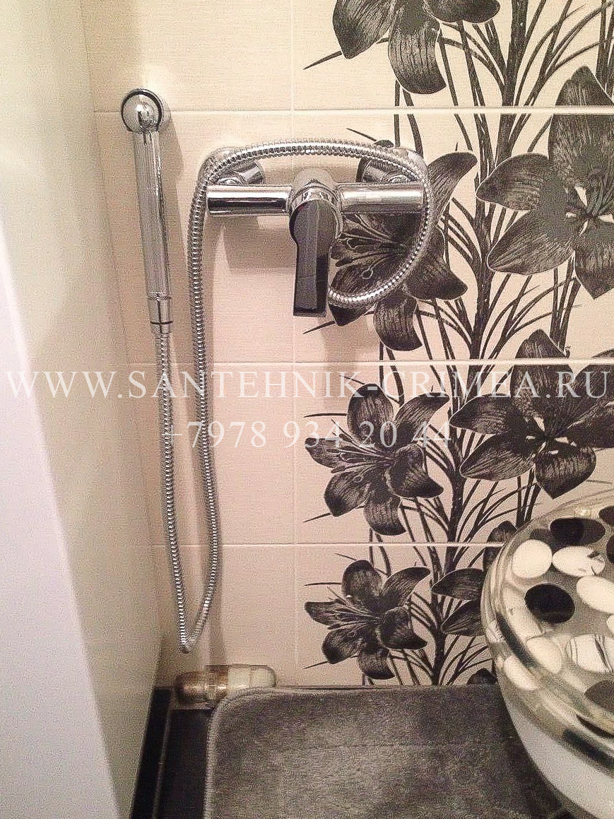 Установка чистового сантехнического фаянса. Сантехнические работы любой сложности. Симферополь. Крым