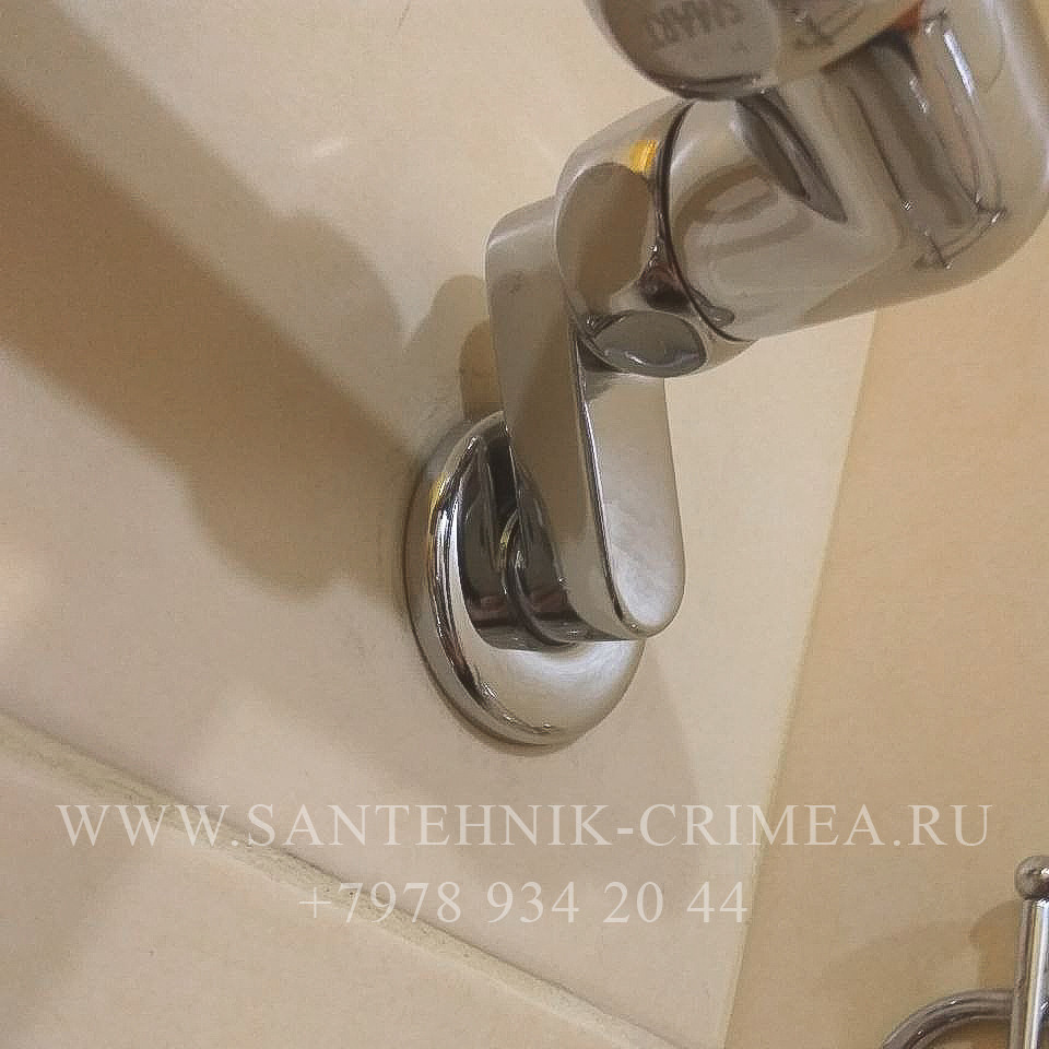 Установка чистового сантехнического фаянса. Сантехнические работы любой сложности. Симферополь. Крым