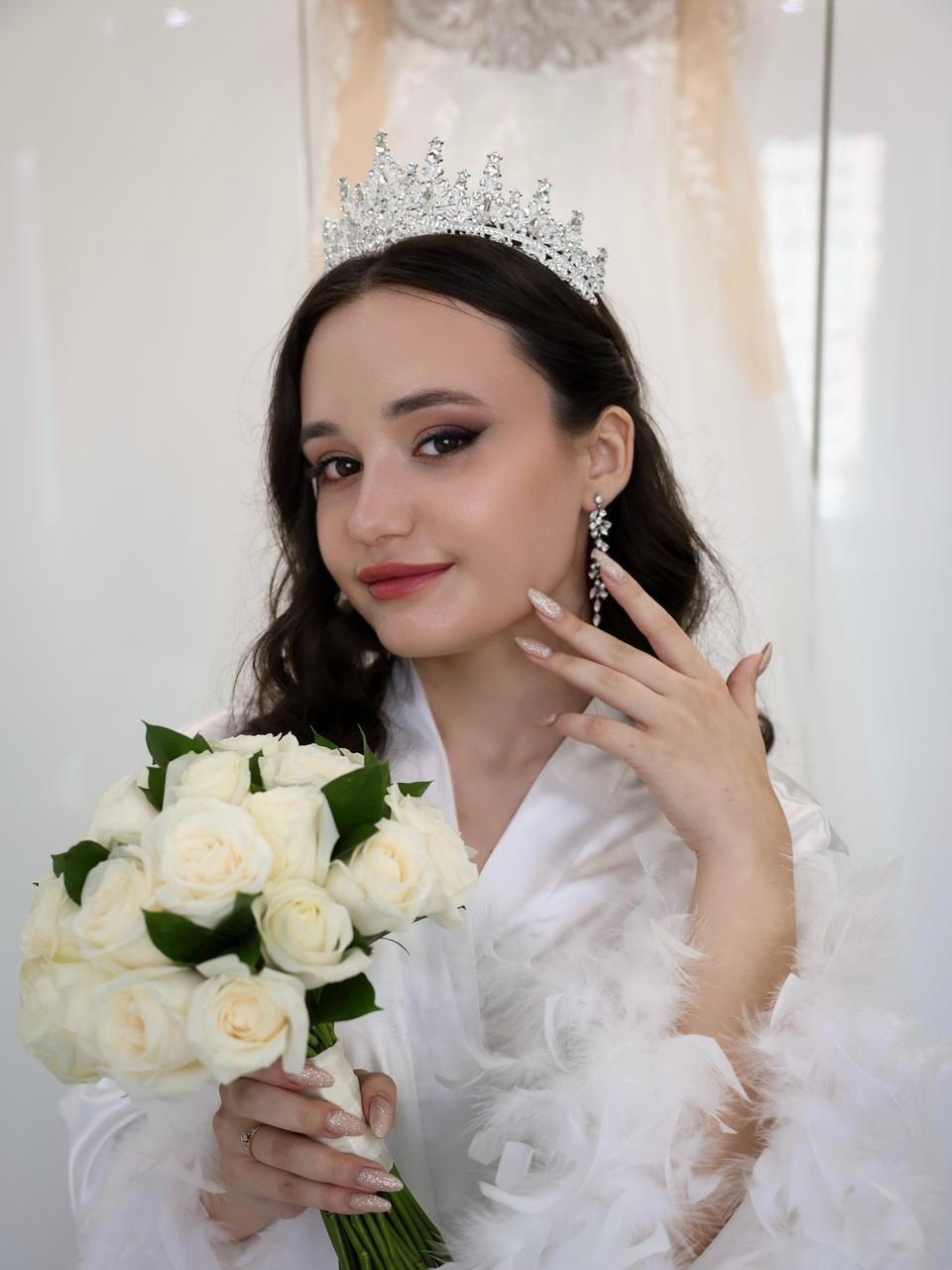 Свадебный образ макияж для невест Москве. СВАДЕБНЫЙ ВИЗАЖИСТ-СТИЛИСТ В МОСКВЕ ПРИЧЕСКИ МАКИЯЖ БРОВИ ВЫЕЗД