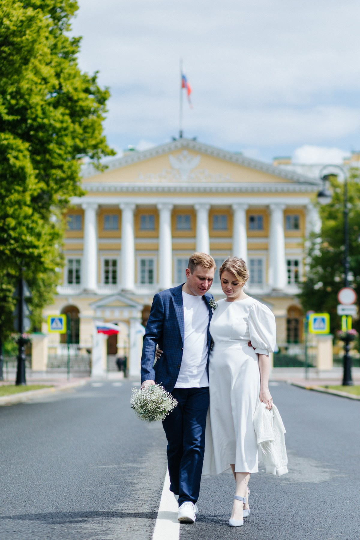 Небольшая свадебная прогулка по Питеру, фотограф Денис Дорфф. Фотограф крещение венчание в Петербурге! Помогает подобрать храм и посоветовал душевного батюшку в СПб