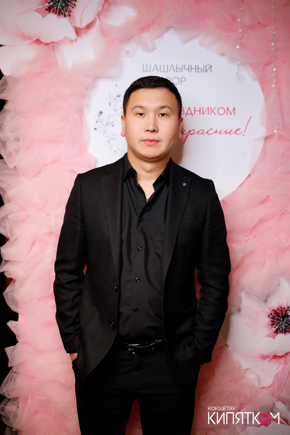 ШАШЛЫЧНЫЙ ДВОР (АБАЯ). КИПЯТКОМ КОКШЕТАУ