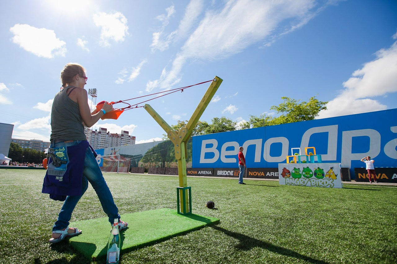 Командообразующее. Фотограф событий, Максим Романенко