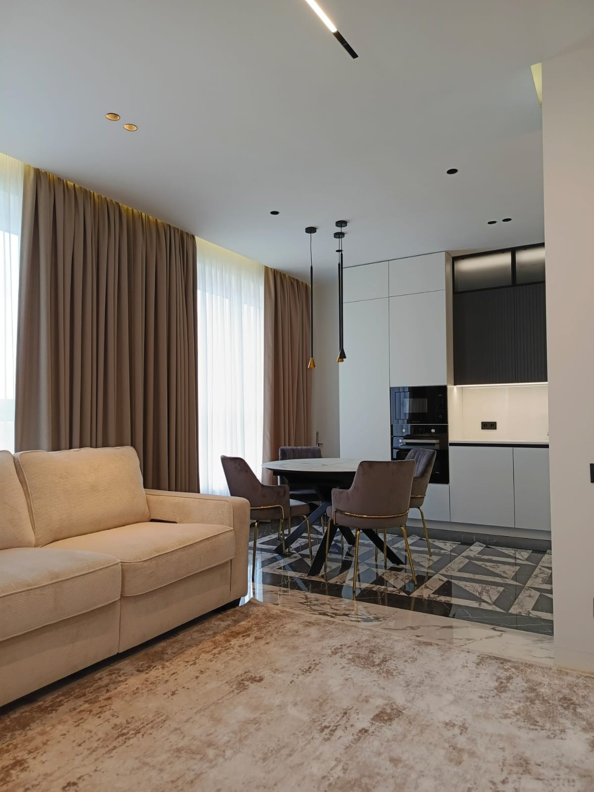 Мебель на заказ. Студия дизайна интерьера в Москве Калараш Александр