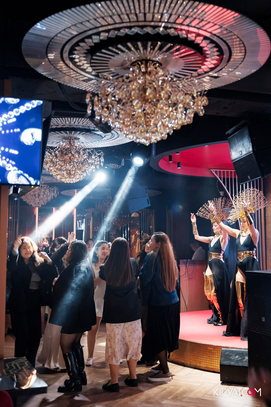 ЗАЯ, НА БИС. КИПЯТКОМ АЛМАТЫ! Фотосъемка мероприятий в Алматы