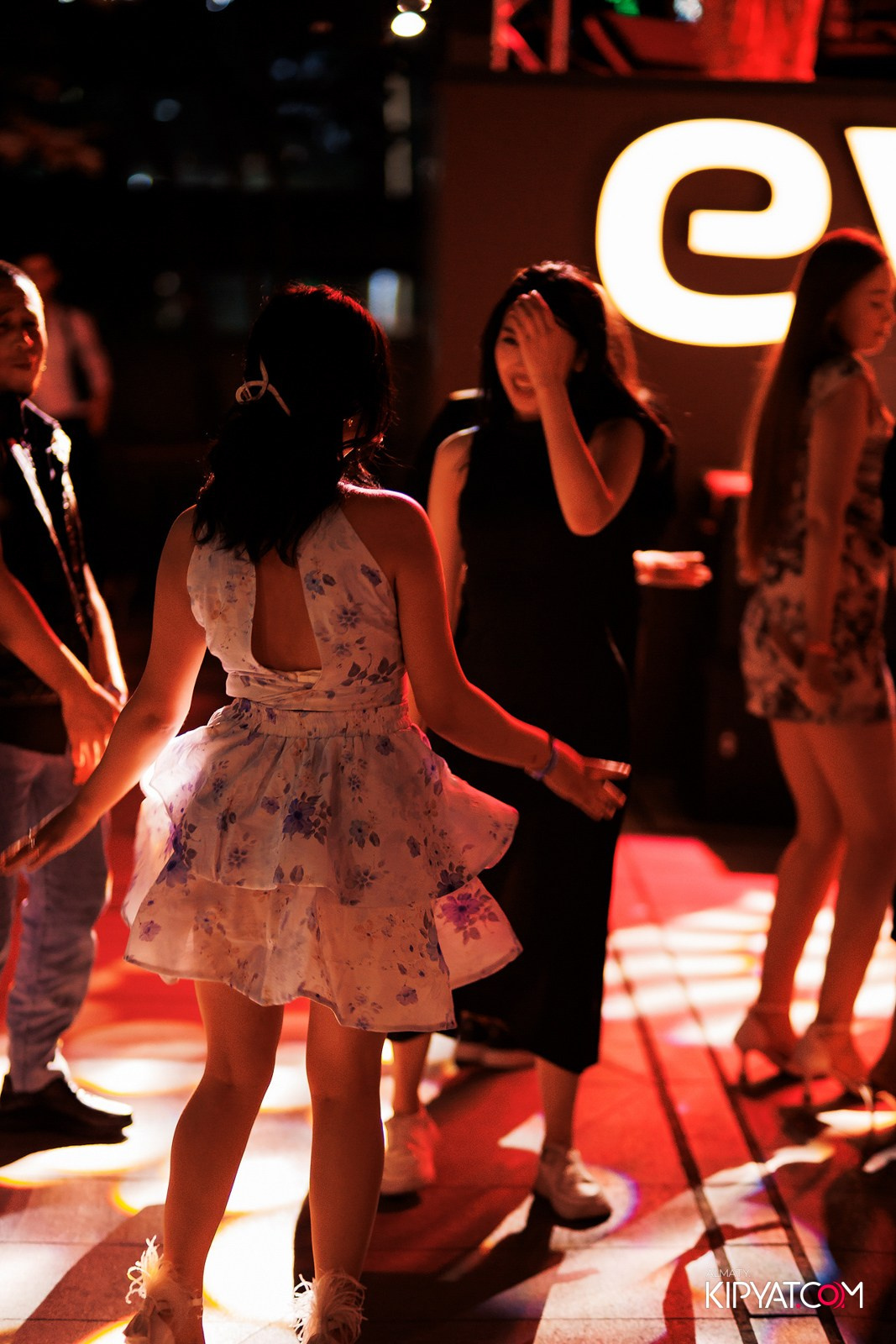 EVENT BAR. КИПЯТКОМ АЛМАТЫ!